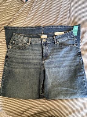 Maurices Women's Classic Flare Leg Jeans - Medium Blue Wash